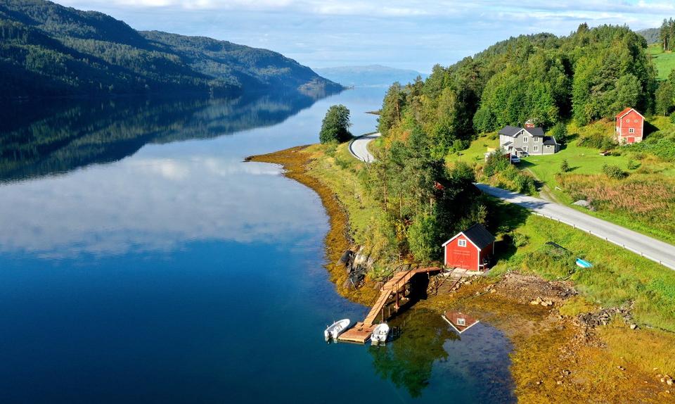 Thumbnail-Ferienhaus in Mittel Norwegen direkt am Fjord mit 25PS Motorboot
