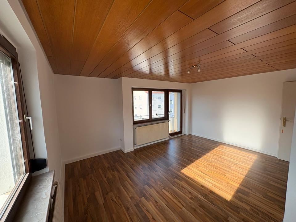 Thumbnail-Neu Renovierte 3 Zimmer Mietwohnung in Albstadt Ebingen