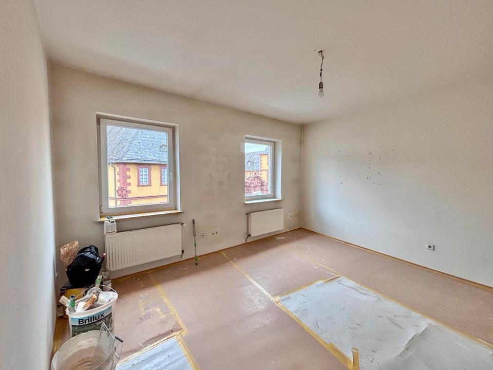 Thumbnail-Renovierte 4 Zimmer Wohnung in Zentrum von Aschaffenburg