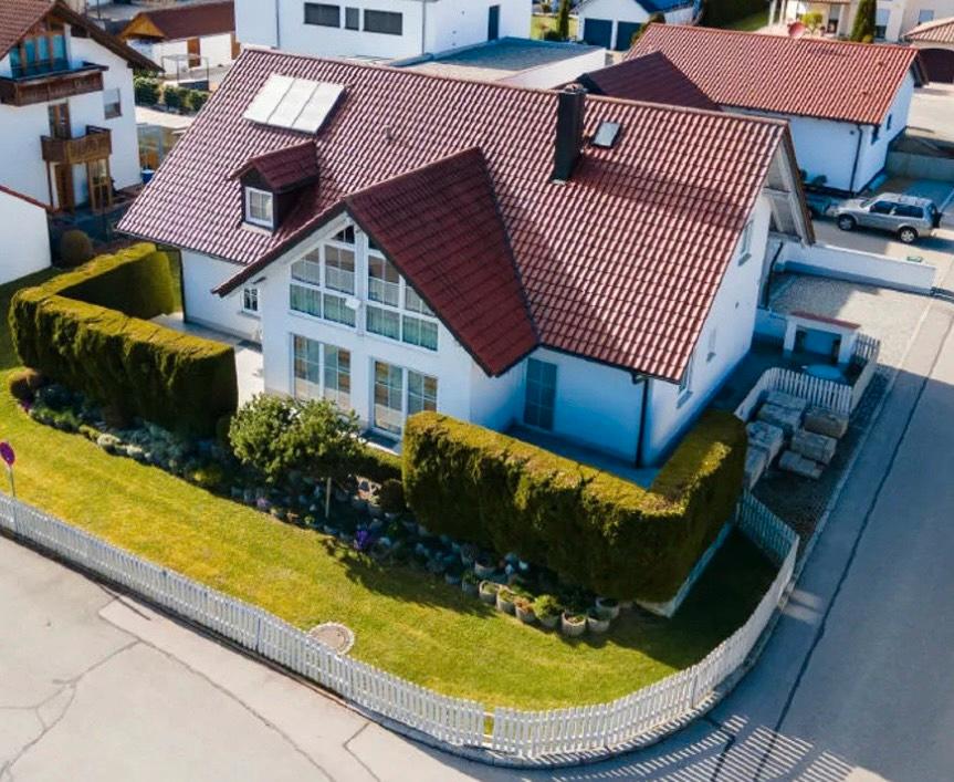 Thumbnail-5 Zimmer Wohnung mit eigenem Garten