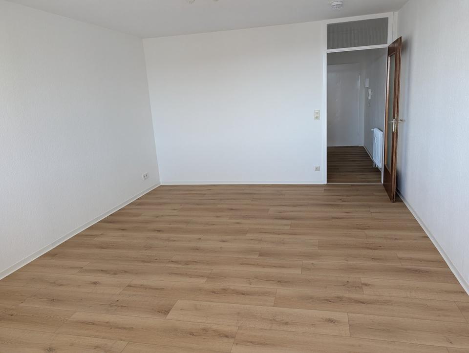 Thumbnail-Sonnige 1-Zimmerwohnung mit Balkon & Aufzug in Tettnang