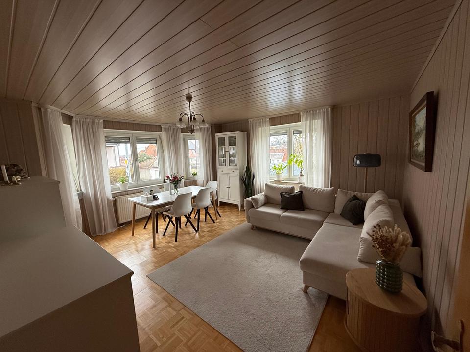 Thumbnail-Zu vermieten: Sonnige 4-Zimmerwohnung in bevorzugter Wohnlage