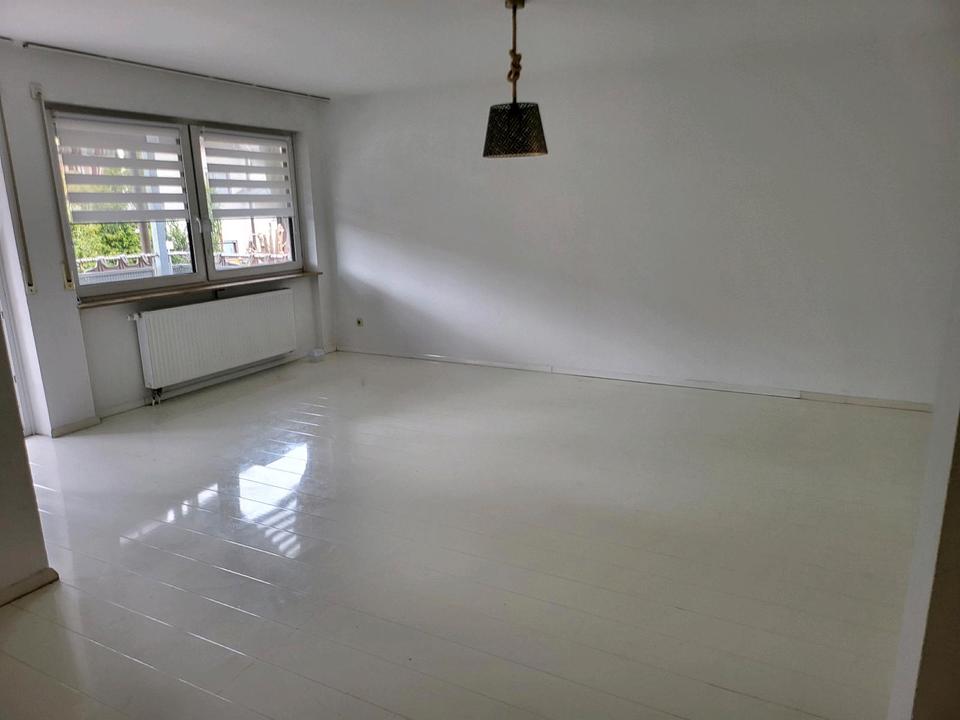 Thumbnail-3 Zimmerwohnung 1 Stock mit großem Balkon