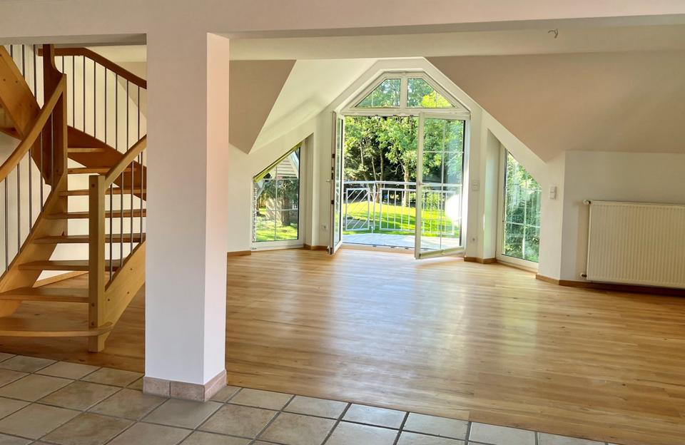 Thumbnail-Maisonette-Wohnung mit 2 Balkonen u. Gartenzugang in Stotzheim