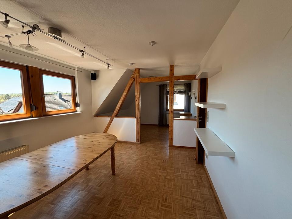 Thumbnail-Helle, großzügige Wohnung 104 qm