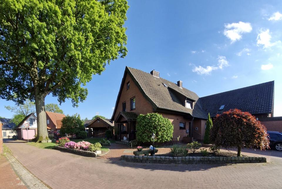 Thumbnail-Wohnhaus mit Einliegerwohnung Mehrgenerationenhaus