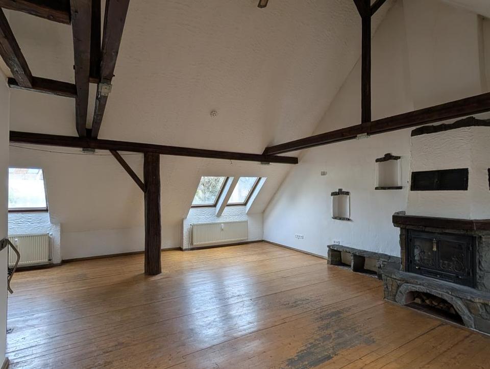 Thumbnail-Rustikales Loft-Potenzial unterm Dach: 109 m² für Individualisten mit Kamin & Mansarde
