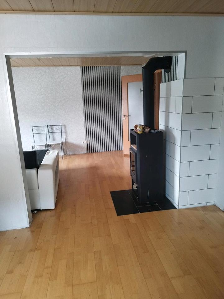 Thumbnail-Sehr Schöne 3 Zimmer Wohnung in Karlsdorf
