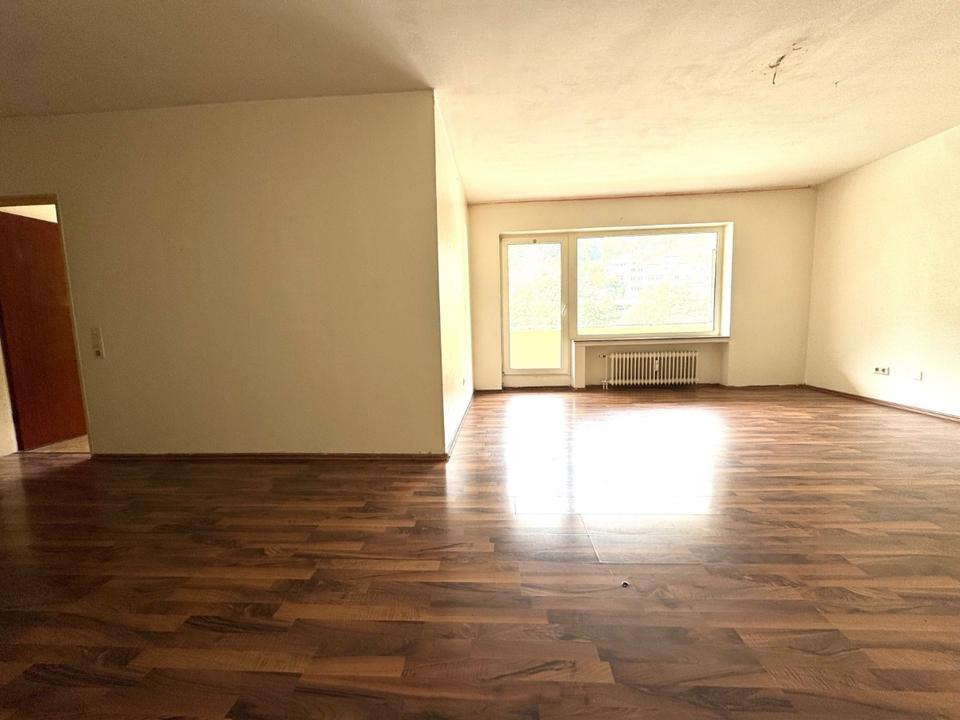 Thumbnail-zentral gelegene 3,5 Zimmerwohnung mit riesigem Balkon ab sofort frei