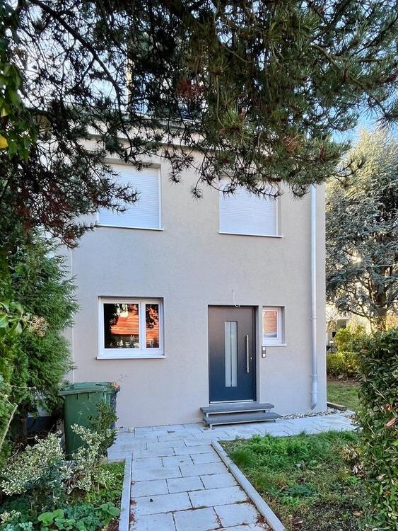 Thumbnail-TOP Reihenhaus in Stuttgart Giebel zu vermieten - provisionsfrei