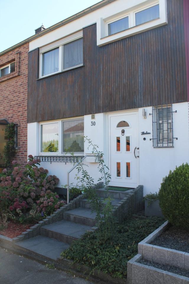 Thumbnail-Reihenmittelhaus mit großer Ausbaureserve im Dach