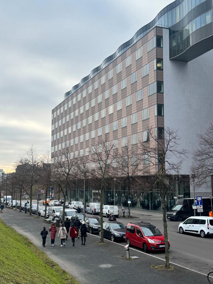Thumbnail-Büro mit Aussicht in prominenter Lage am Potsdamer Platz