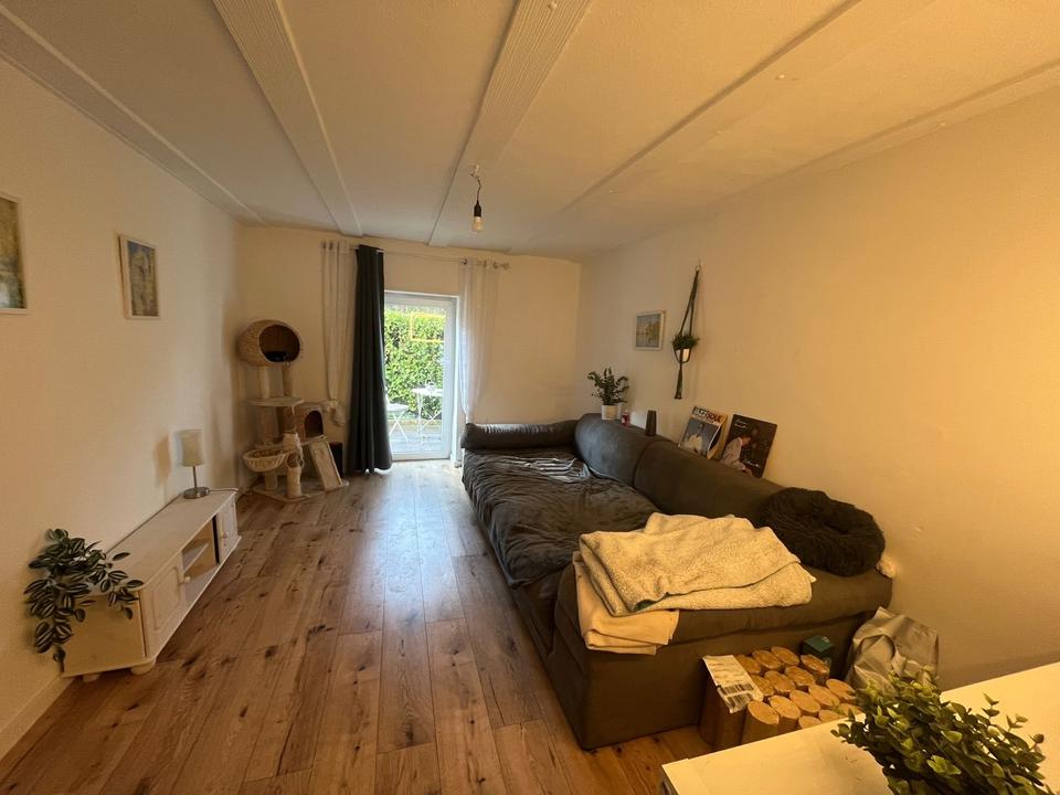 Thumbnail-2,5 Zimmerwohnung mit kleinem Garten