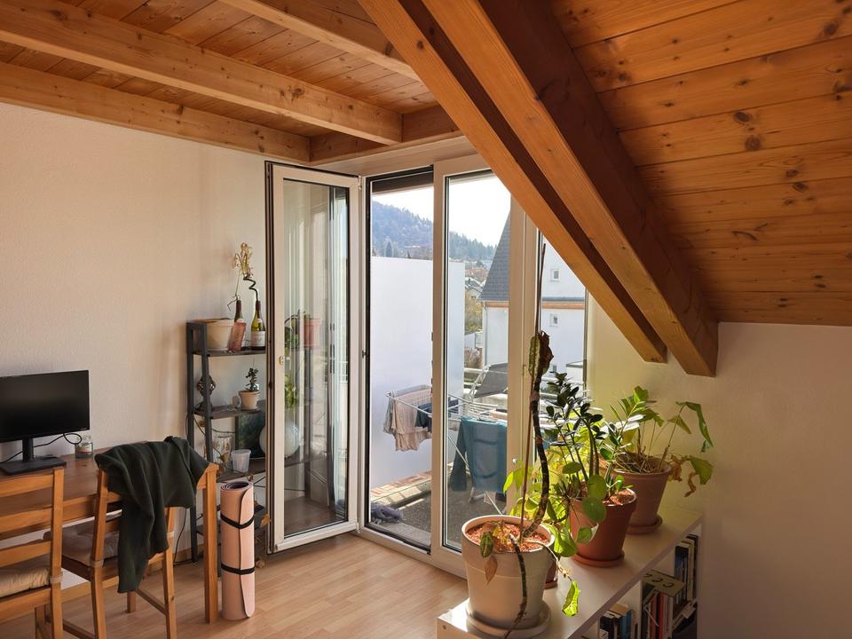 Thumbnail-Charmante 2-Zimmer Dachgeschosswohnung