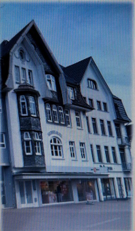 Thumbnail-Helle 3-Zimmer- Wohnung WG-geeignet in der Itzehoer Innenstadt