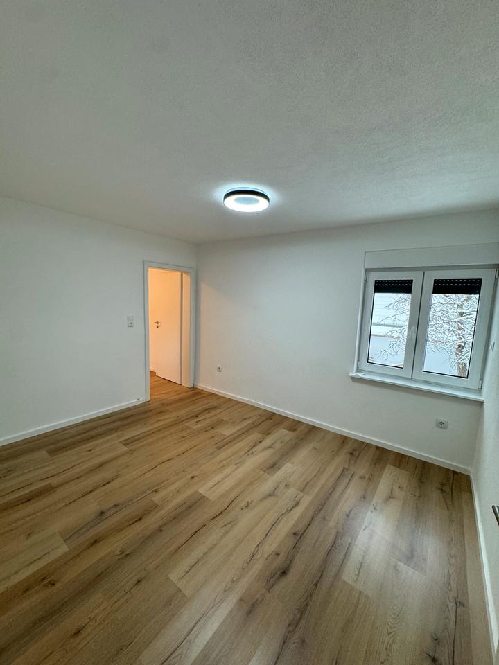 Thumbnail-Moderne Erstvermietung nach Kernsanierung85m mit Balkon