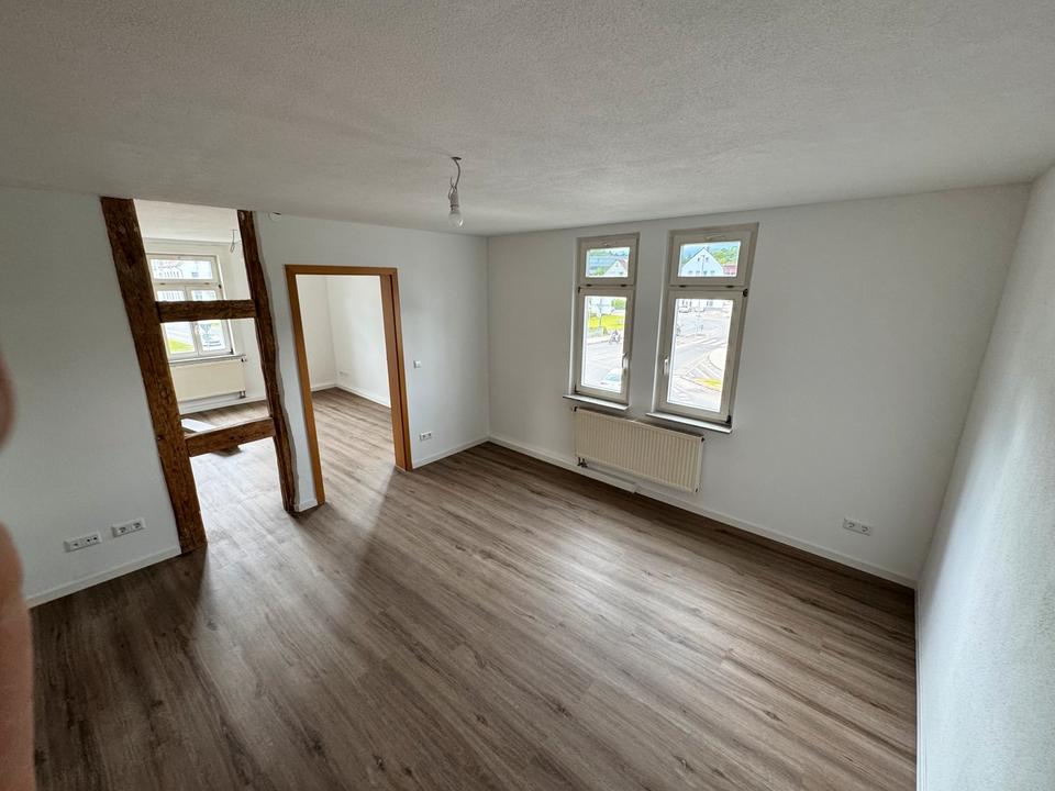 Thumbnail-Großzügige 4-Zimmer-Wohnung in Hechingen
