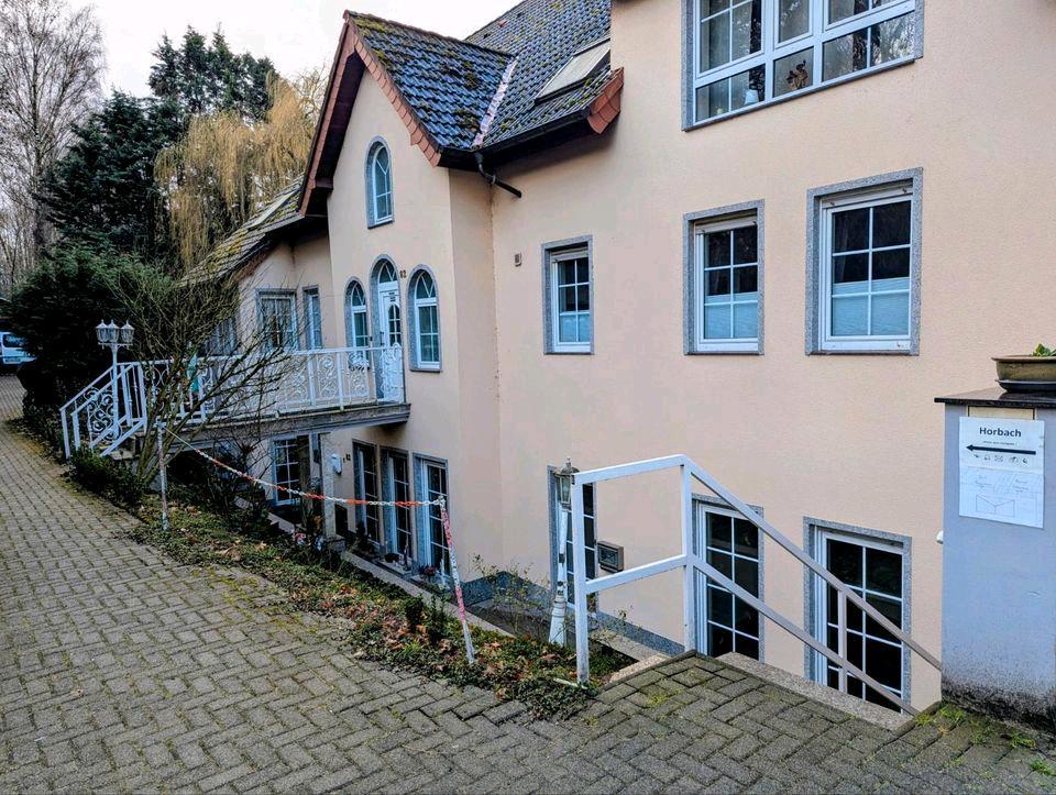 Thumbnail-Souterrain - Wohnung in exklusivem Haus. Eigener Eingang.