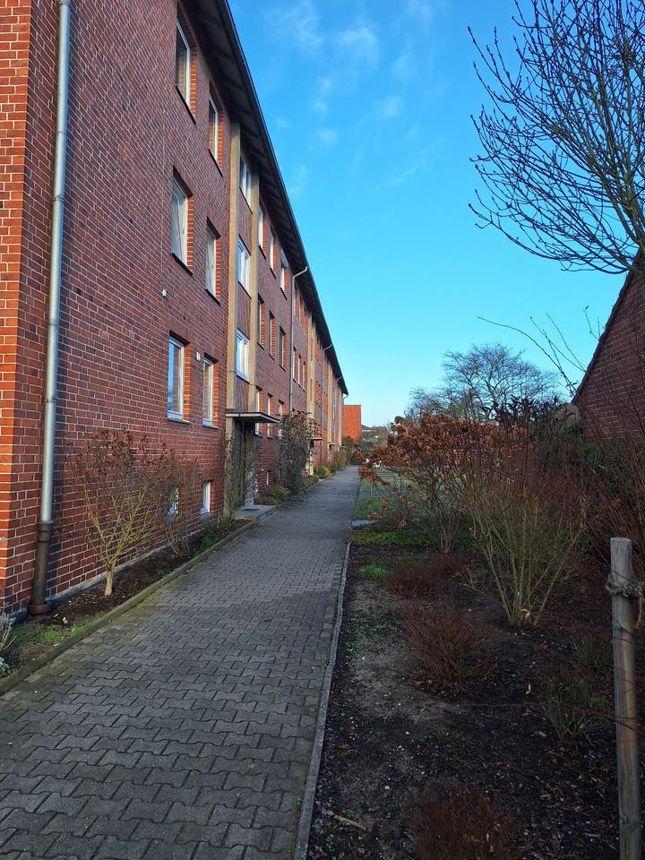 Thumbnail-Modernisierte 3-Zimmer-Eigentumswohnung im Roten Feld Lüneburg