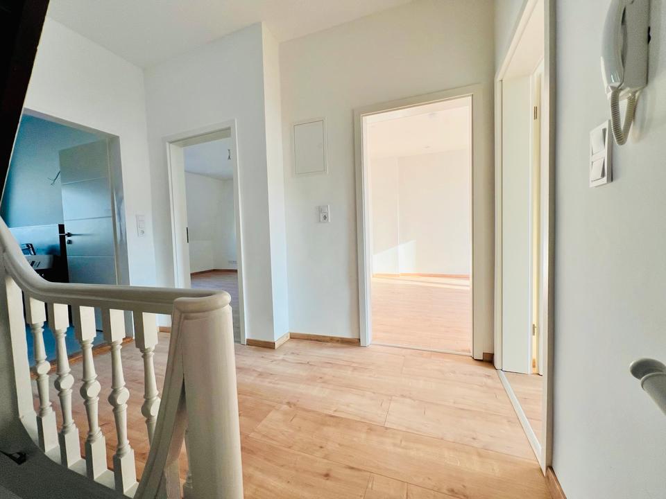 Thumbnail-3 Zimmer Maisonette-Wohnung mit Terrasse