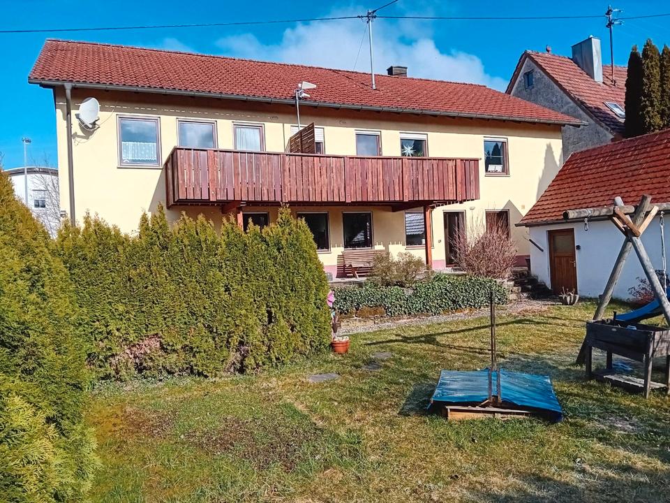 Thumbnail-Moderne Wohlfühlwohnung mit 2 Wellnessbädern & eigenem Garten