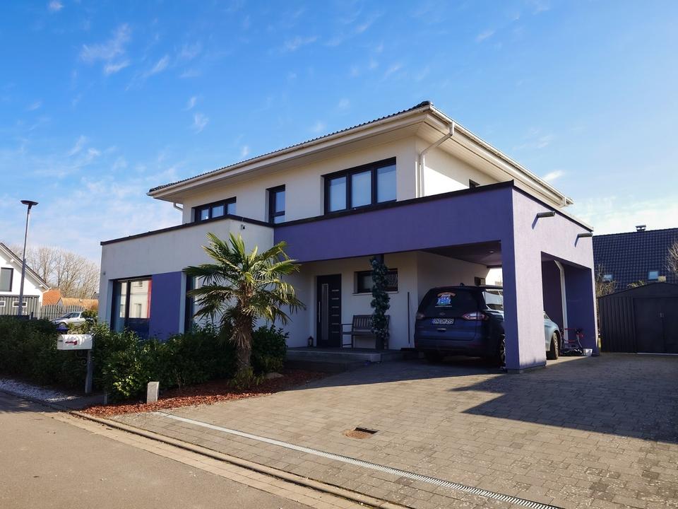 Thumbnail-Einfamilienhaus (185m²) in Neumühle, großzügiges Grundstück 716m²