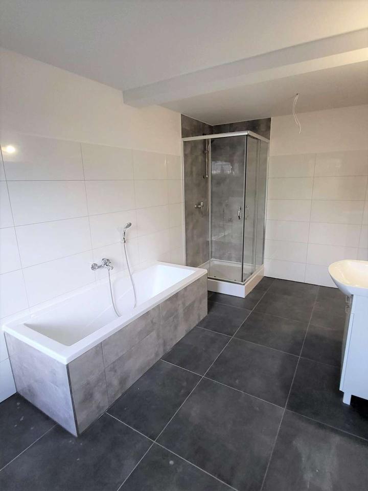 Thumbnail-Helle, moderne 3-Zimmer-Etagenwohnung! 202223 komplett saniert!