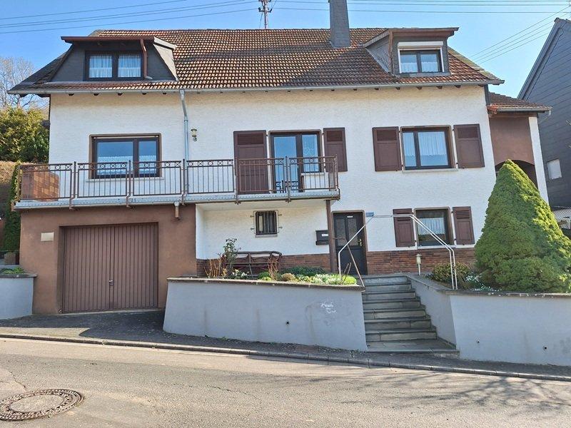 Thumbnail-Großzügiges Einfamilienhaus von Privat in Monzingen