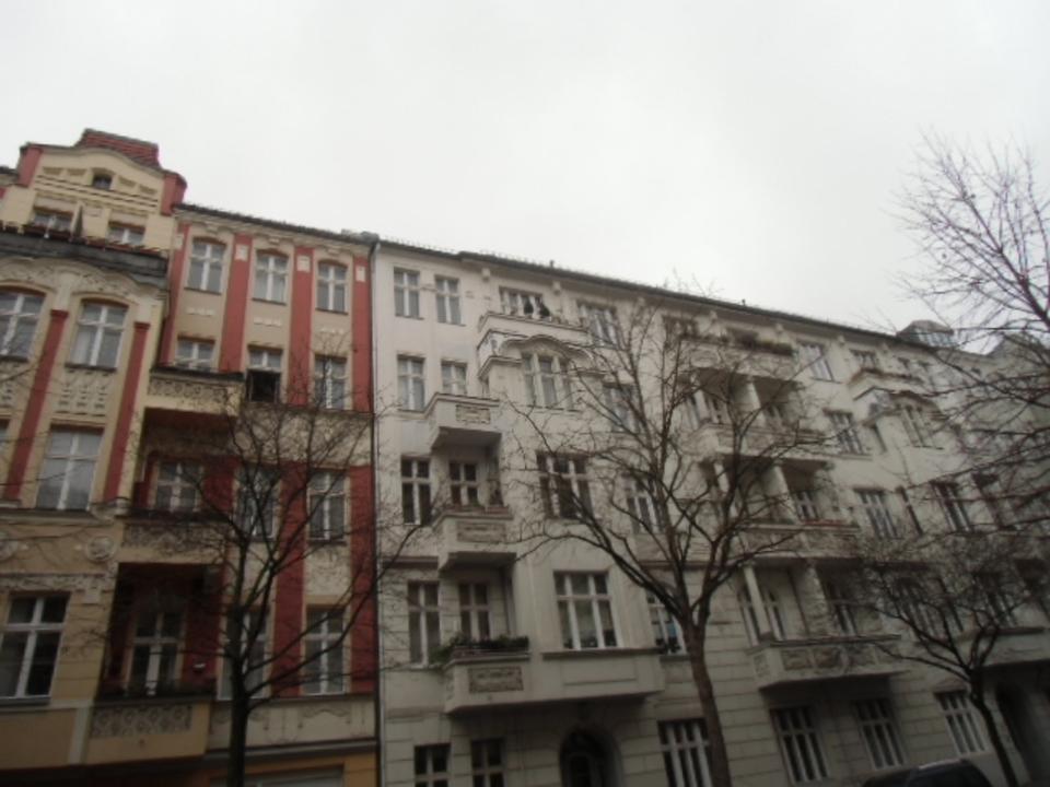 Thumbnail-SCHÖNE 2-ZIMMER-ALTBAUWOHNUNG MIT BALKON-Privat Verkauf