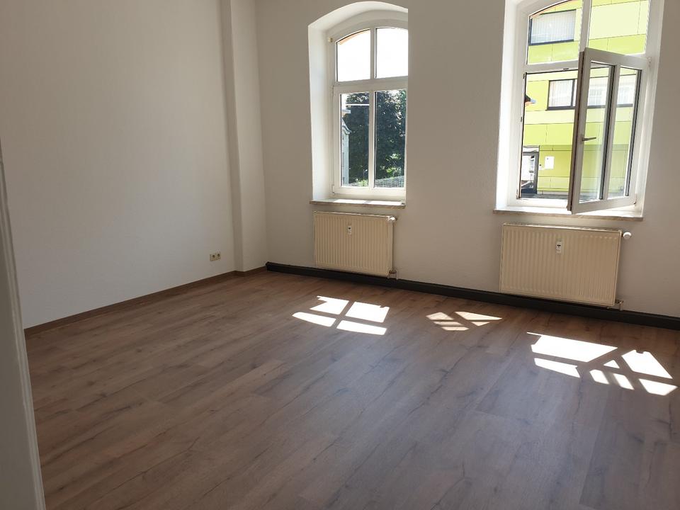 Thumbnail-3-Raum-Wohnung in ruhiger Lage mit Balkon und schönem Garten
