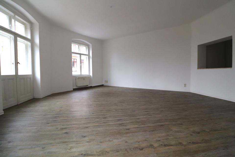 Thumbnail-Große 2-Raumwohnung in zentraler Lage!