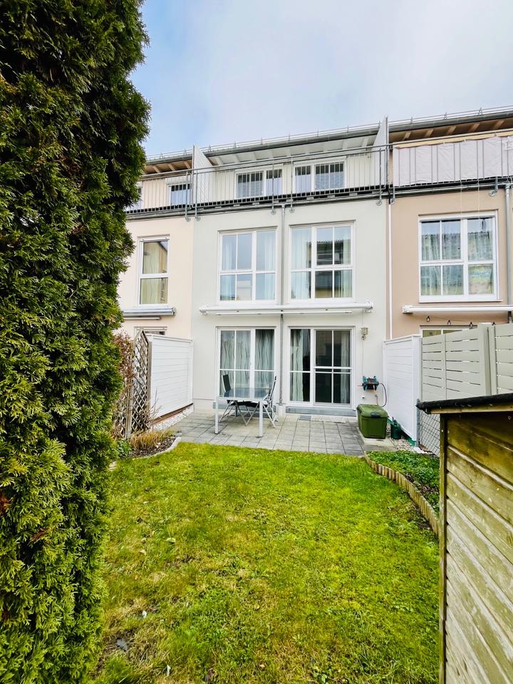 Thumbnail-Ansprechendes 6-Zimmer-Reihenhaus in Königsbrunn