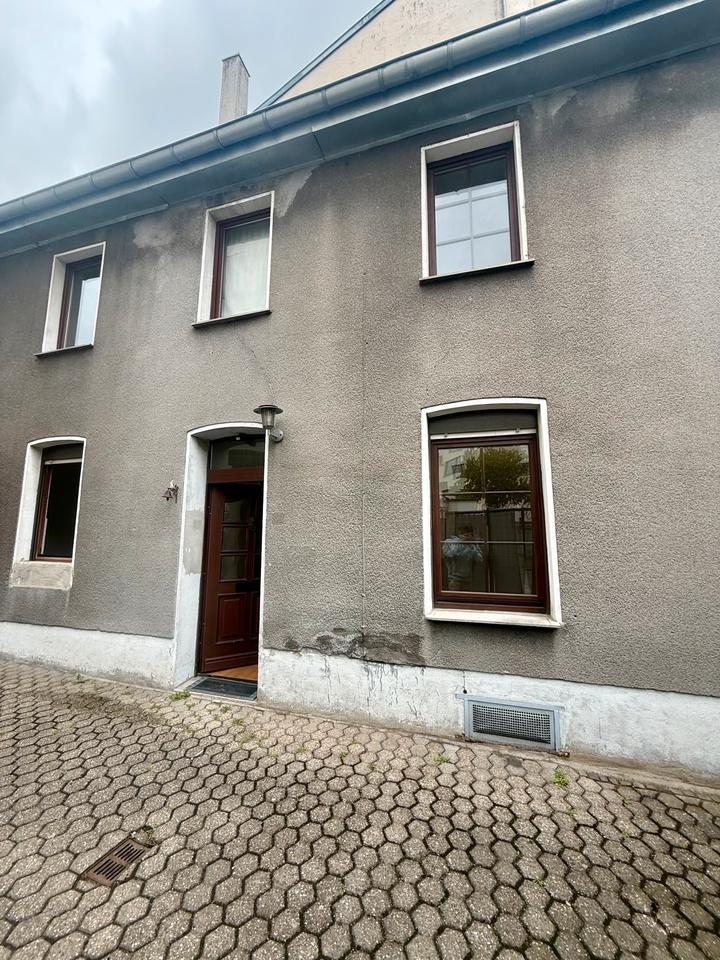 Thumbnail-Geschmackvoll modernisierte großzügige helle 2 Zimmer Wohnung