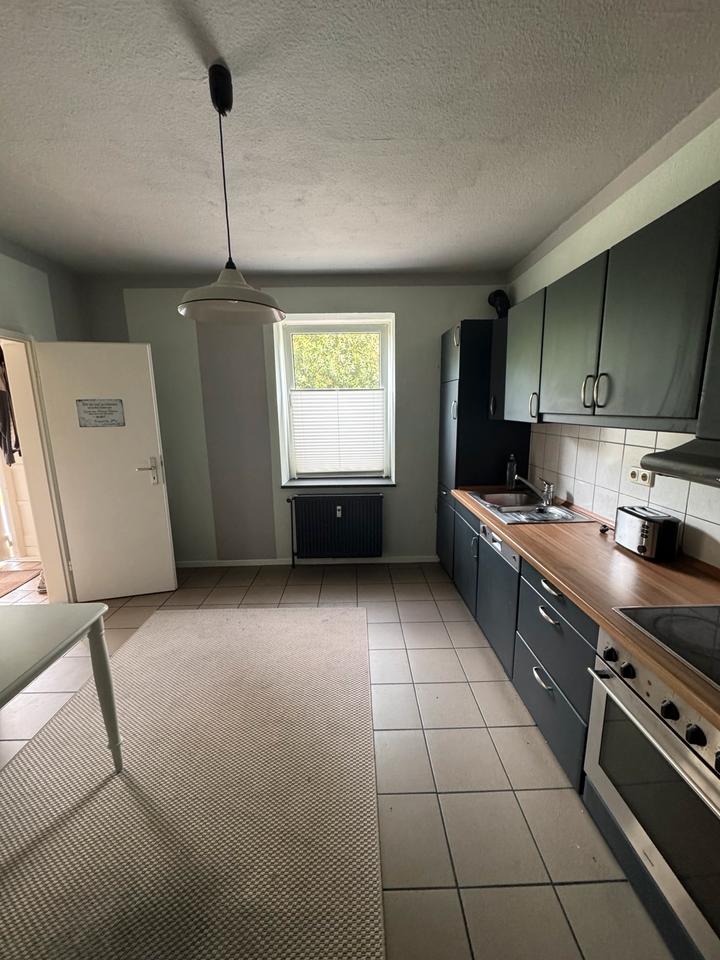 Thumbnail-2,5 ZI KÜ BAD auf 79qm Mitten in Schiffdorf Maisonette