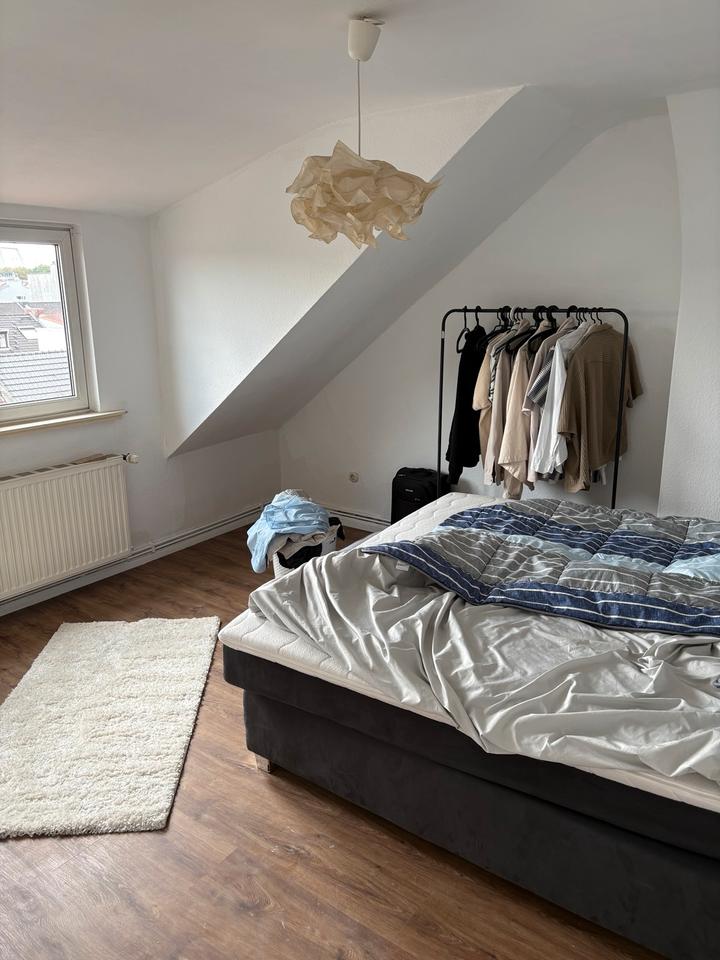 Thumbnail-Möbilierte 2-Zimmer-Altbauwohnung (56 m2) Osterdeich