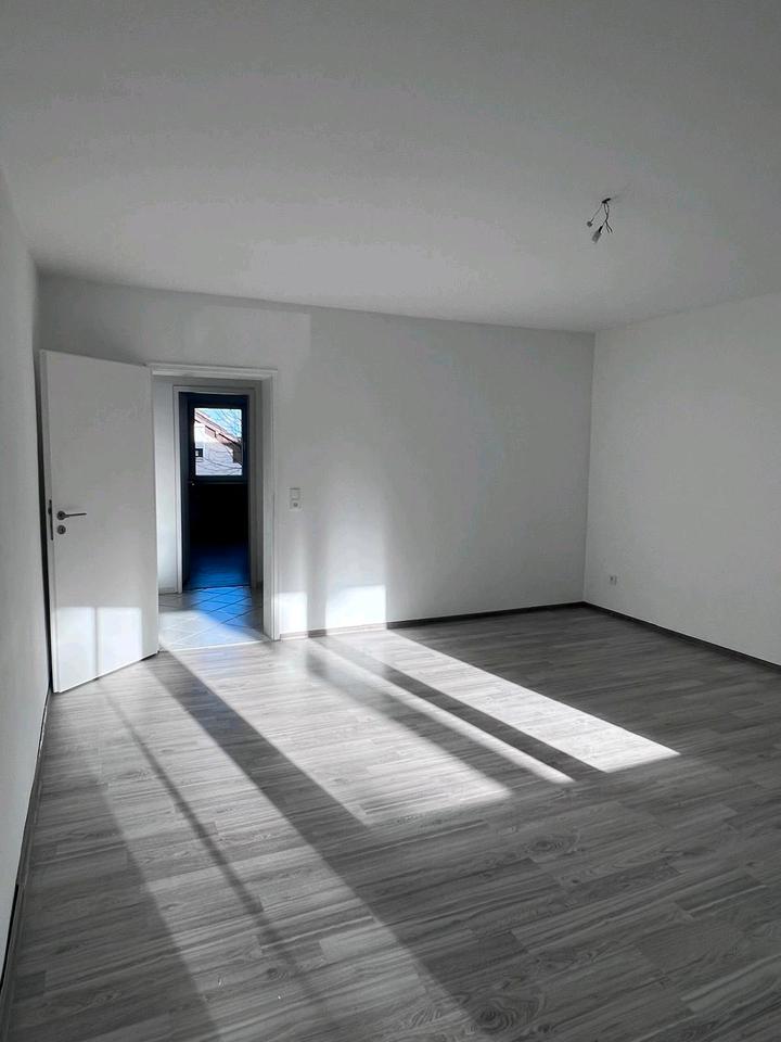 Thumbnail-Modernisierte 3-ZKB mit Balkon & Stellplatz