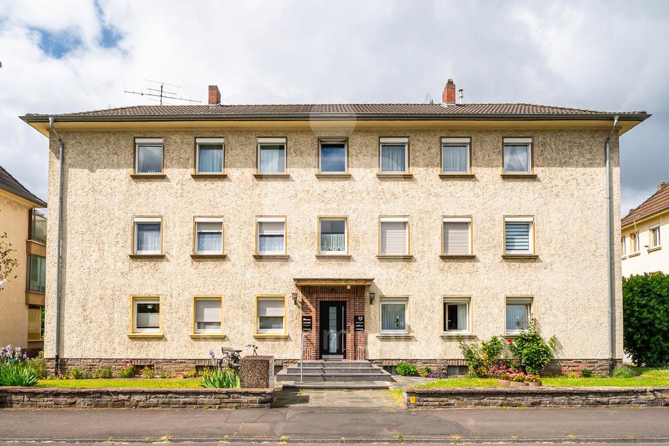 Thumbnail-Zeitlose 3-Zimmer-Erdgeschosswohnung mit Terrasse in Königswinter.