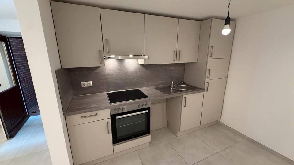 Thumbnail-Moderne 2,5-Zimmer- Untergeschosswohnung-80 m2 - ab sofort v.