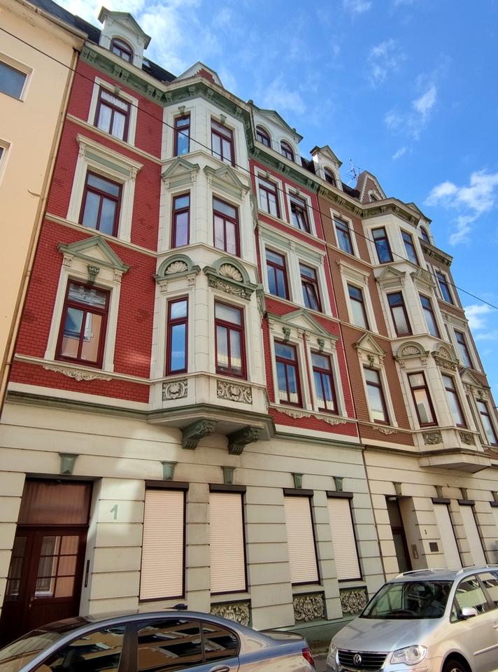 Thumbnail-Sanierte 3-Zimmer Wohnung in wunderschönem Jugendstilhaus