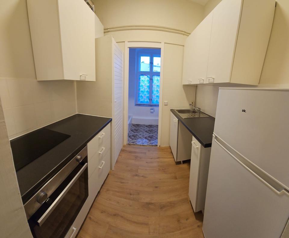 Thumbnail-Wohnung teilmöbliert