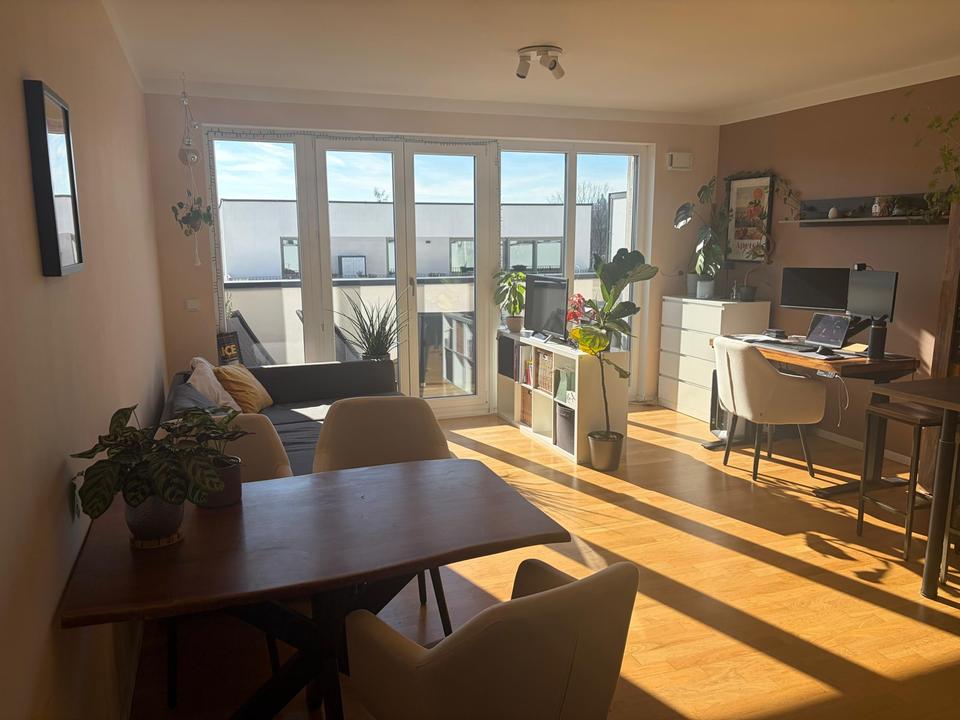 Thumbnail-Wunderschöne 2-Raum-Penthousewohnung mit zwei Balkonen am HBF