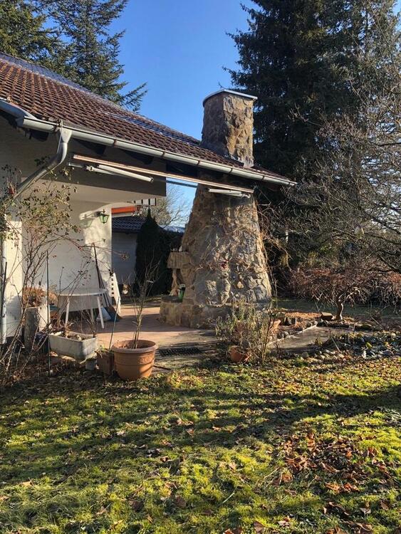 Thumbnail-Schönes WG Zimmer in Haus mit Garten, voll möbliert, alles dabei