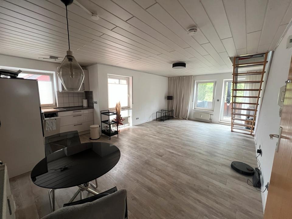 Thumbnail-Maisonette-Wohnung in Löwenstein-Reisach mit Seeblick 1,5 Zimmer