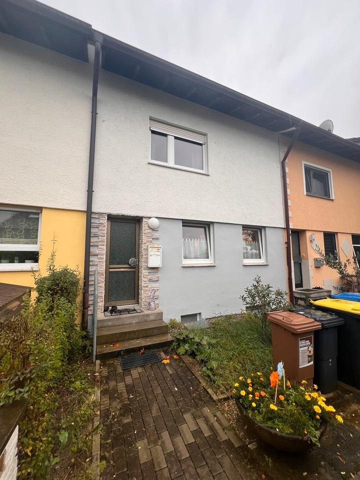 Thumbnail-5 Zimmer Reihenmittelhaus zum Verkauf - UNVERMIETET ab sofort!!