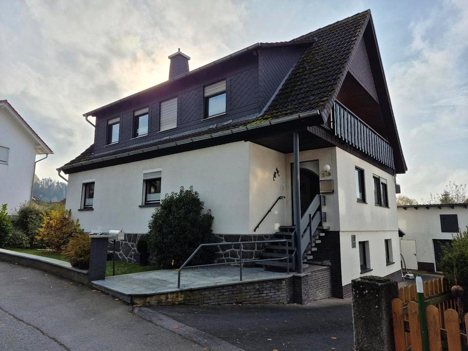 Thumbnail-2-3 Familienhaus 211 qm 1179qm Grundstück Bottendorf Haus