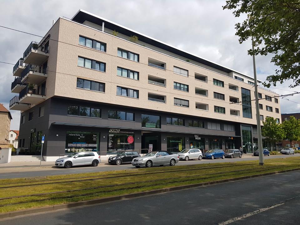 Thumbnail-3 Zimmer Eigentumswohnung 91m2 (verm.) + PKW Tiefgaragenplatz