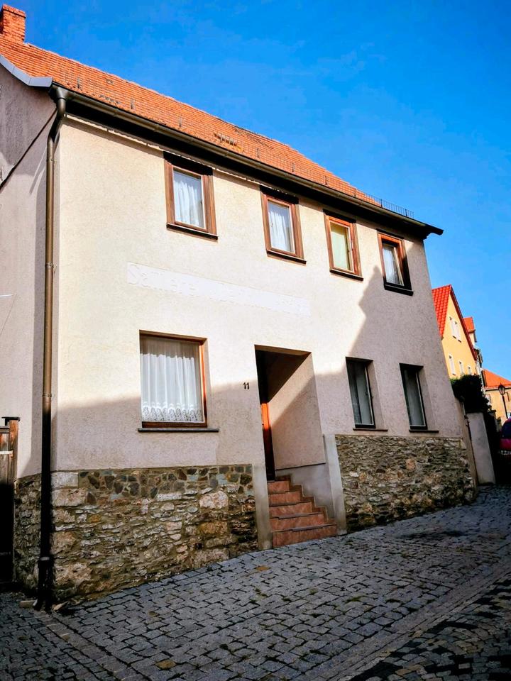 Thumbnail-Einfamilienhaus renovierungsbedürftig zu verkaufen