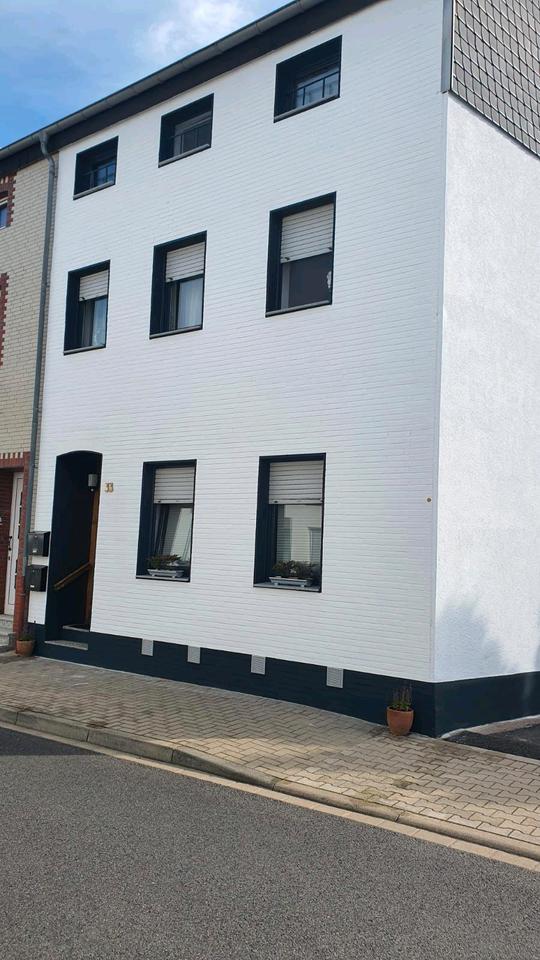 Thumbnail-Zweifamilienhaus in Brühl Badorf