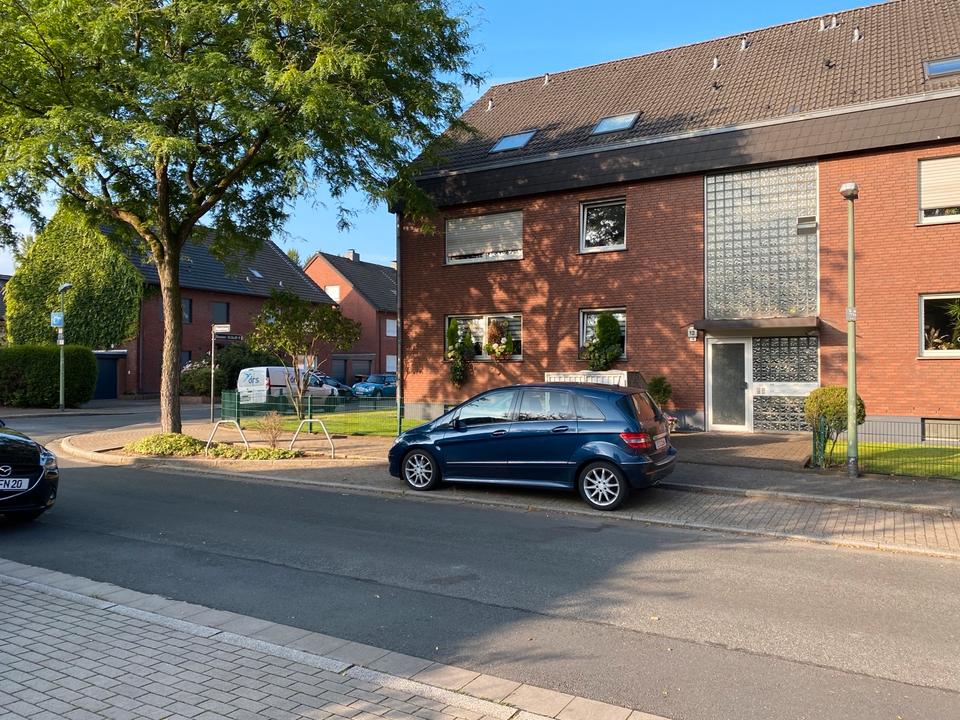 Thumbnail-Zwei 36qm 2 Zimmer-Eigentumswohnungen in Altenessen