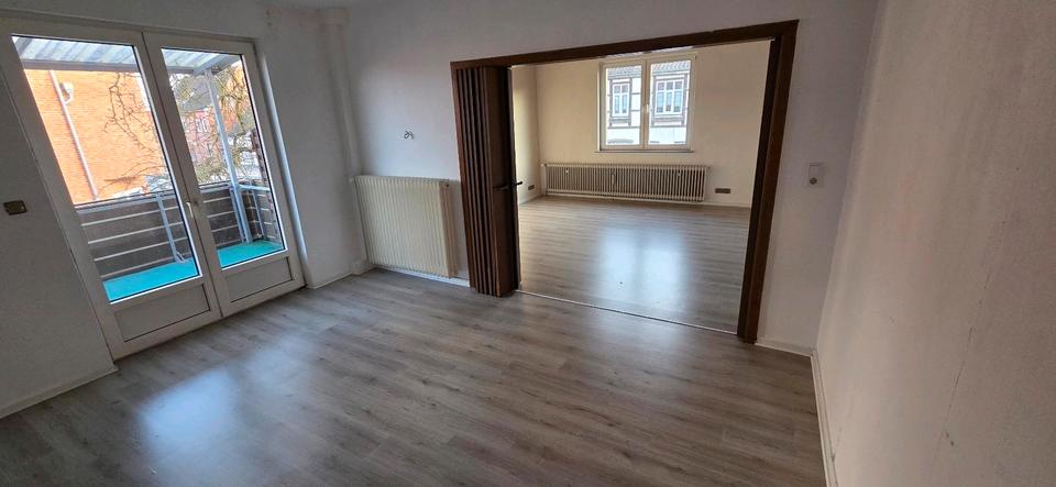 Thumbnail-Großzügige 6- Zimmer-Wohnung im Herzen von Rethem